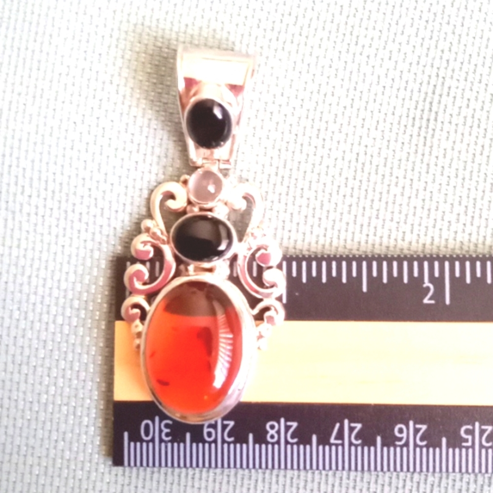 AMBER, BLACK ONYX, MOONSTONE IN STERLING SILVER PENDANT - Picture 4 of 7